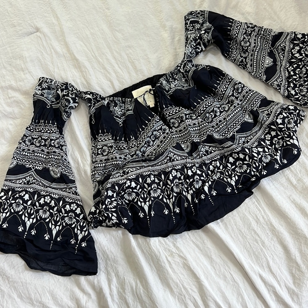 T J D Black and white off the shoulder top